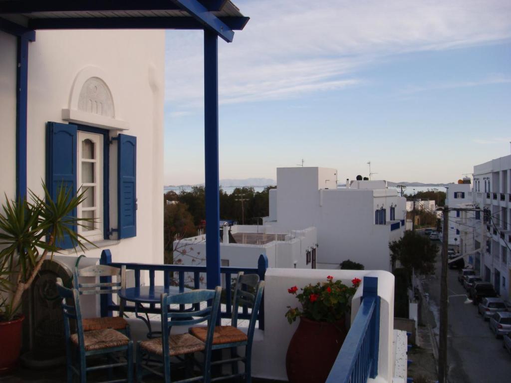 Boussetil Rooms Capanmat Tinos Quarto foto