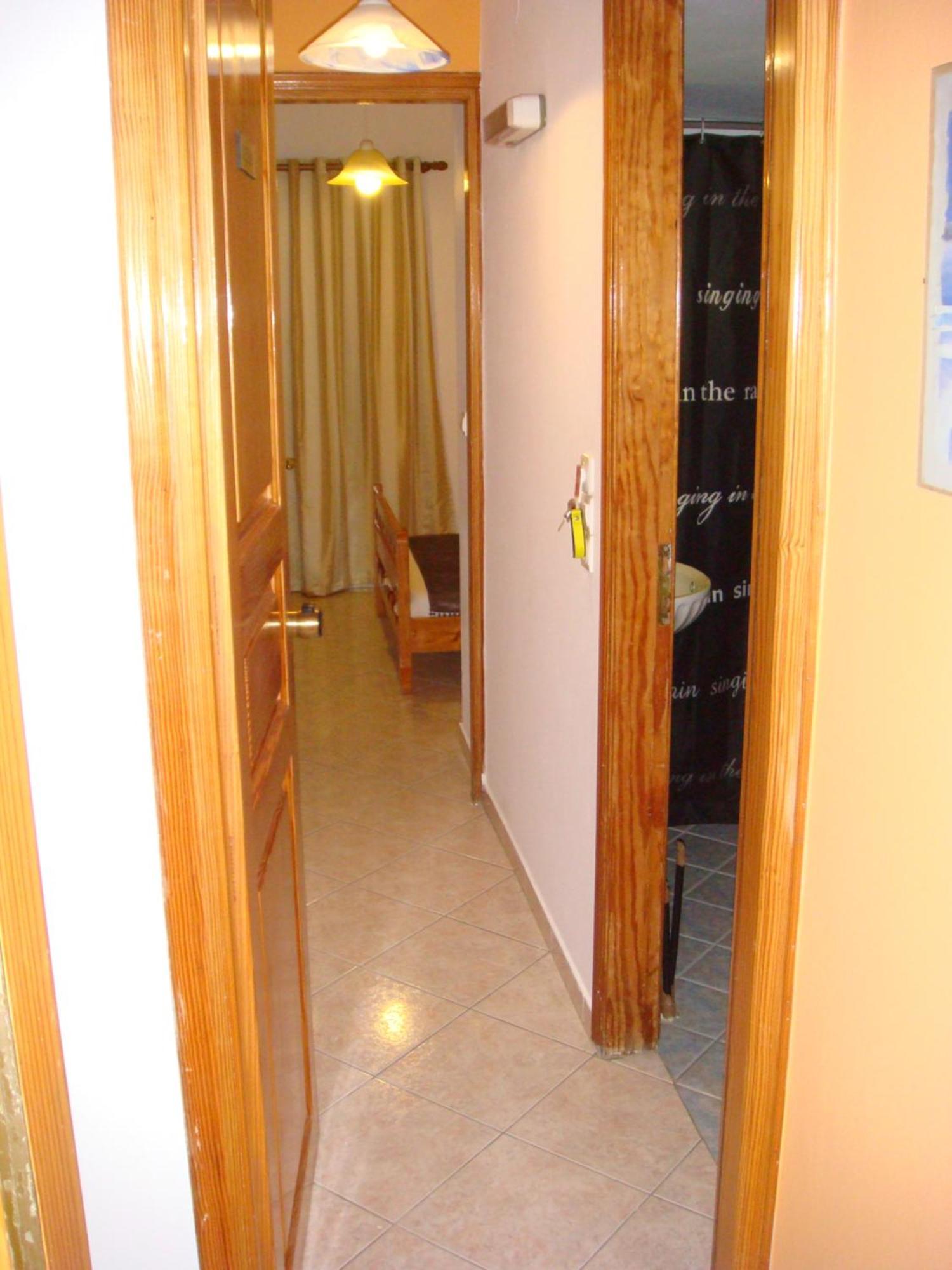 Boussetil Rooms Capanmat Tinos Exterior foto
